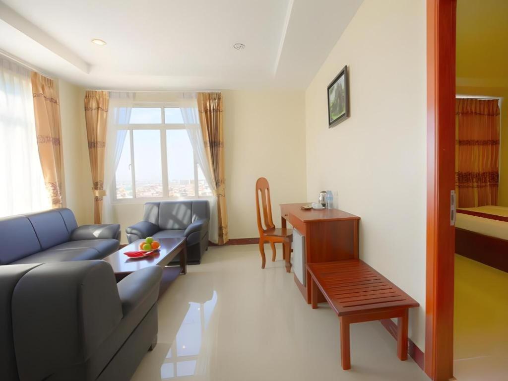 Kirirom Crystal Hotel Phnom Penh Dış mekan fotoğraf